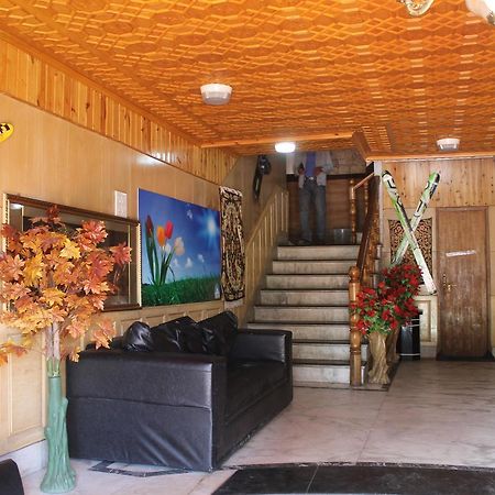 Fluorescence Hotel And Restaurant Gulmarg Exterior photo